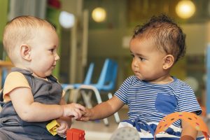 bebe-enfant-creche-maternel-petite-enfance-fotolia_131681919_l
